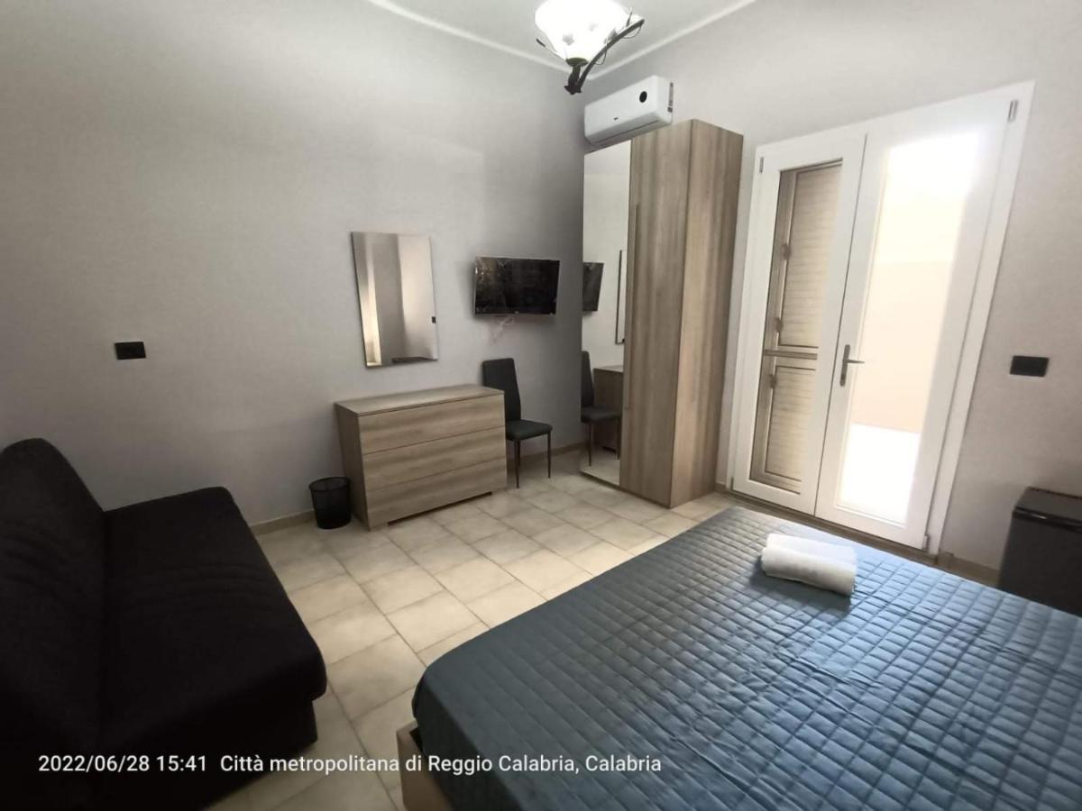 Nonna Rosa Hotel เรจโจ ดี คาลาเบีย ภายนอก รูปภาพ